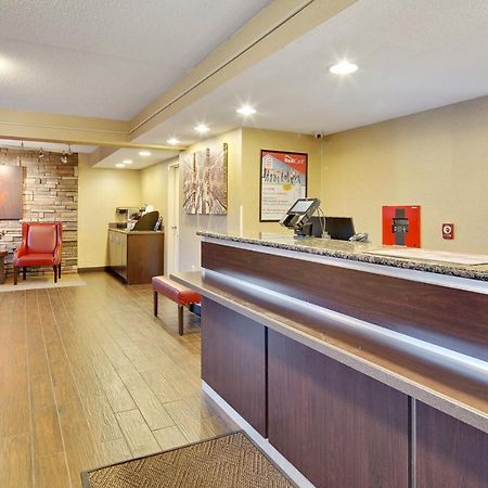 Red Roof Inn Detroit - Dearborn-Greenfield Village Экстерьер фото