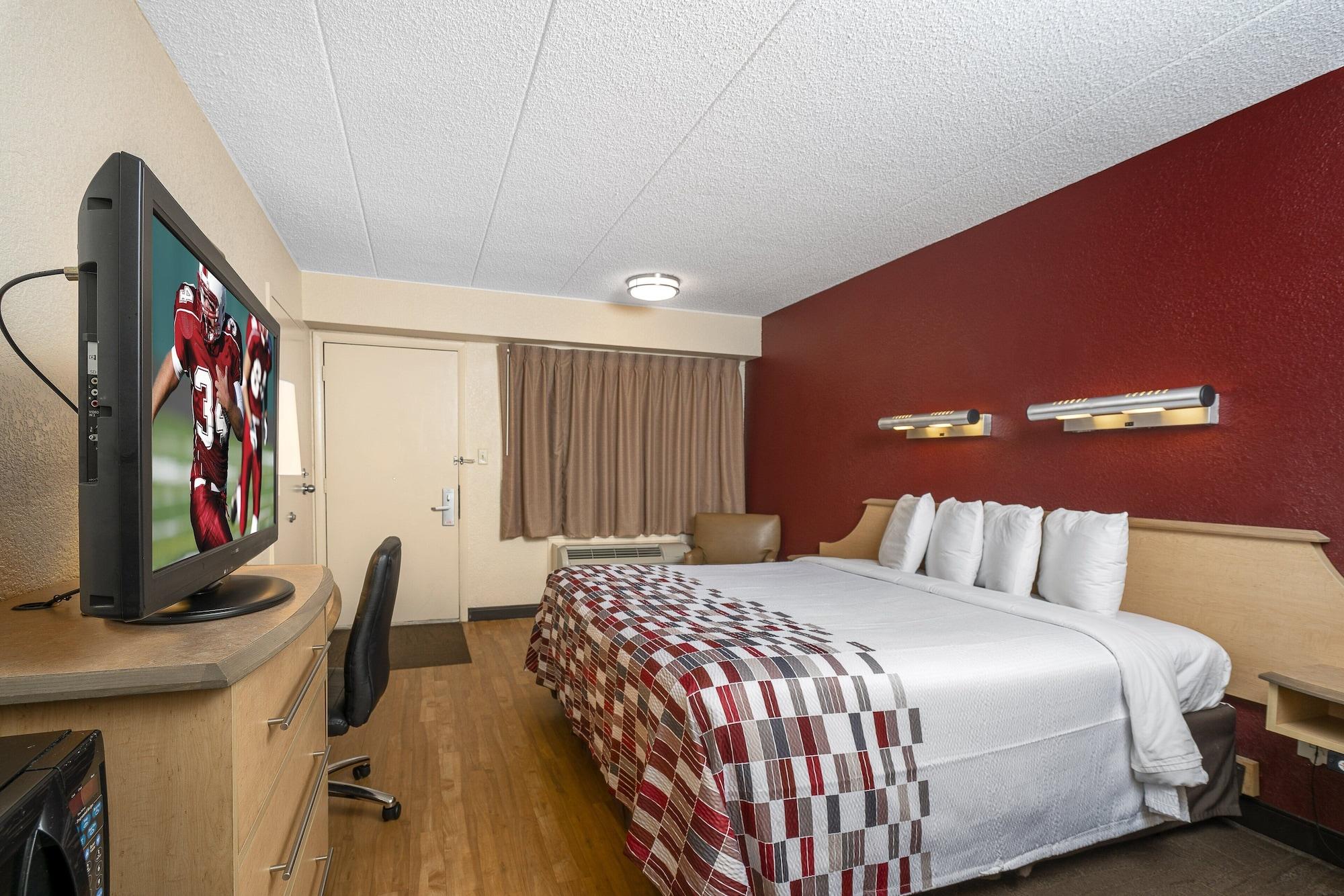 Red Roof Inn Detroit - Dearborn-Greenfield Village Экстерьер фото
