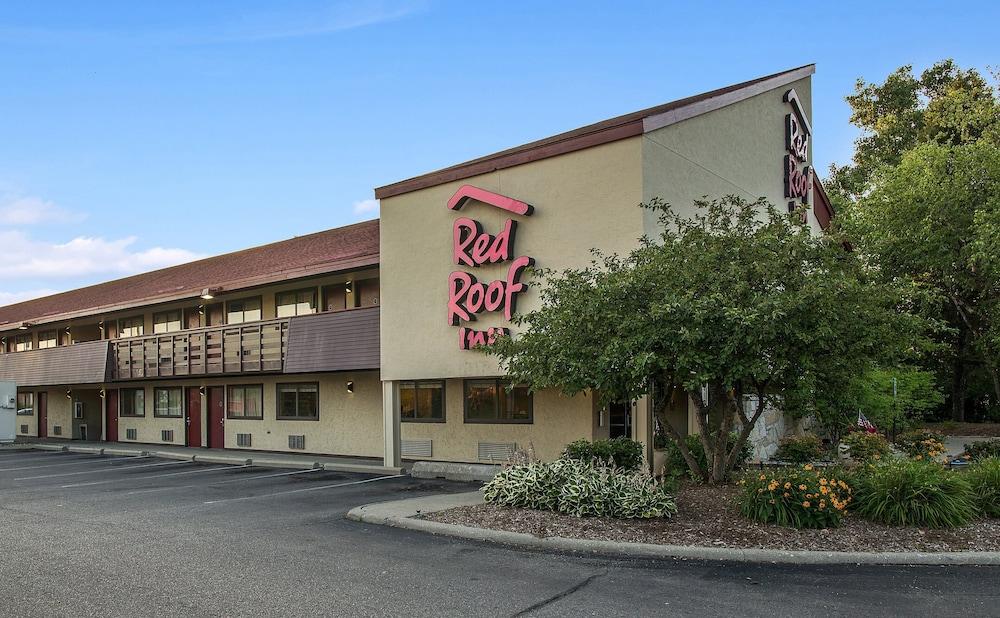 Red Roof Inn Detroit - Dearborn-Greenfield Village Экстерьер фото